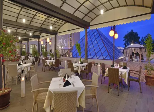 Hotel Melia Grand Hermitage