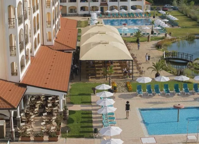 Hotel Sunrise All Suites