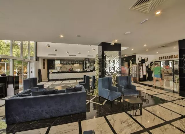 Hotel Prestige Deluxe Aquapark Club