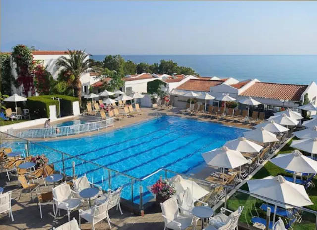 Hotel Sentido Louis Plagos Beach