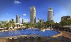 Hotel Habtoor Grand Beach Resort & Spa Autograph Collection, United Arab Emirates / Dubai / Dubai Beach Area