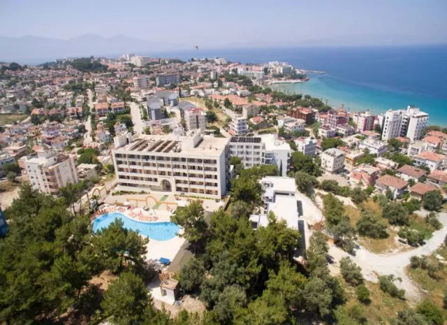 Hotel Tuntas Family Suites  Kusadasi