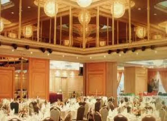 Hotel Crowne Plaza Dubai Sheikh Zayed