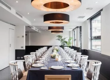 Hotel H10 Itaca, Spania / Barcelona