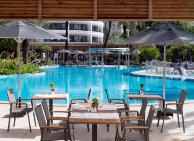 Hotel D Resort Grand Azur