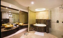 Hotel Ghaya Grand, United Arab Emirates / Dubai / Al Barsha