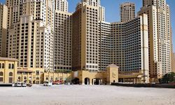 Hotel Amwaj Rotana Jumeirah Beach Dubai, United Arab Emirates / Dubai