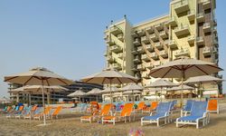 Hotel Royal Central The Palm, United Arab Emirates / Dubai / Dubai Beach Area / Palm Jumeirah