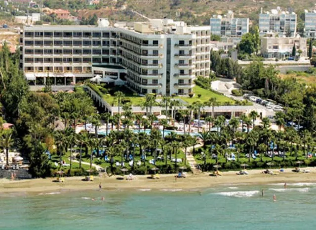 Hotel Grand Resort Beach