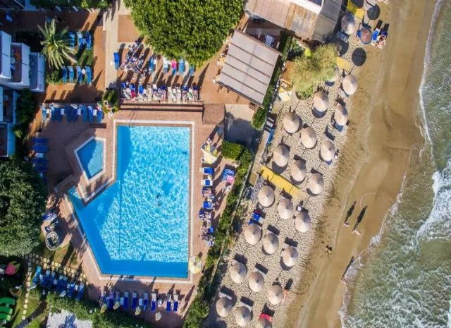 Hotel Zephyros Beach