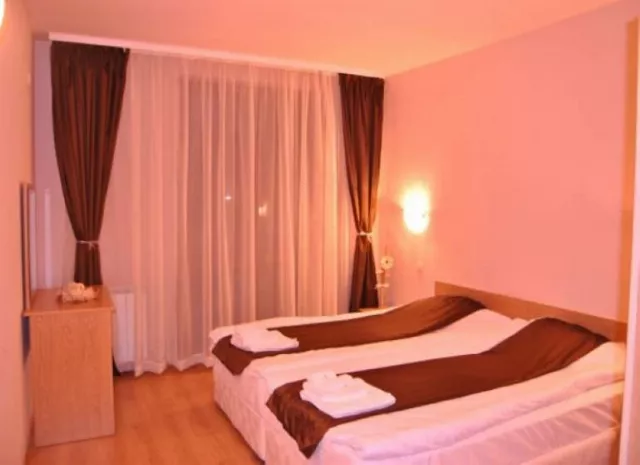 Hotel Adeona