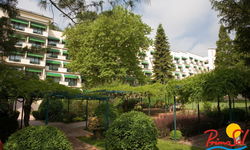 Magnolia Club Hotel, Bulgaria / Chaika Pisatel