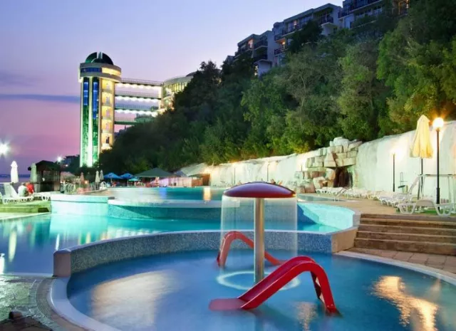 Hotel Paradise Beach