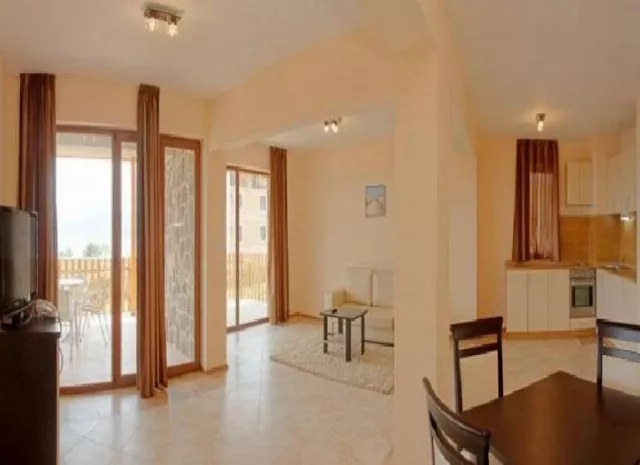 Hotel Vemara Club