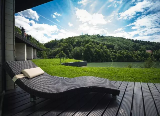 Hotel Atra