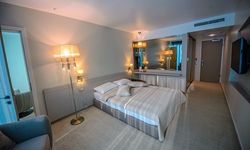 Hotel Turquoise, Romania / Venus