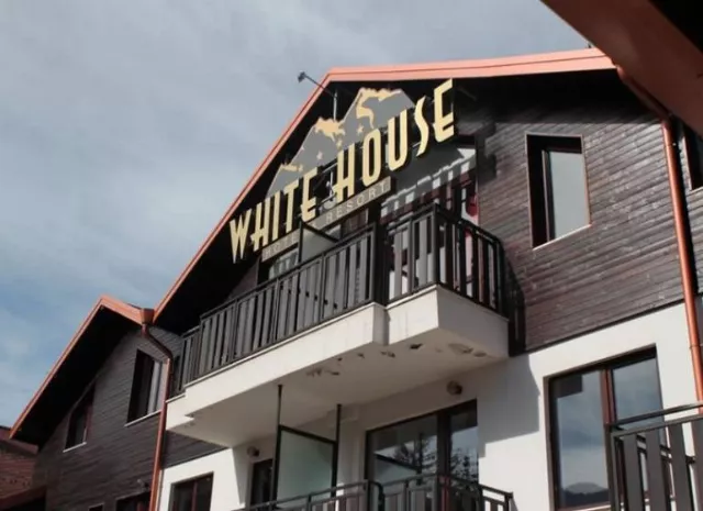 Hotel White House Resort