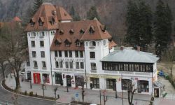Rina Cerbul, Romania / Sinaia