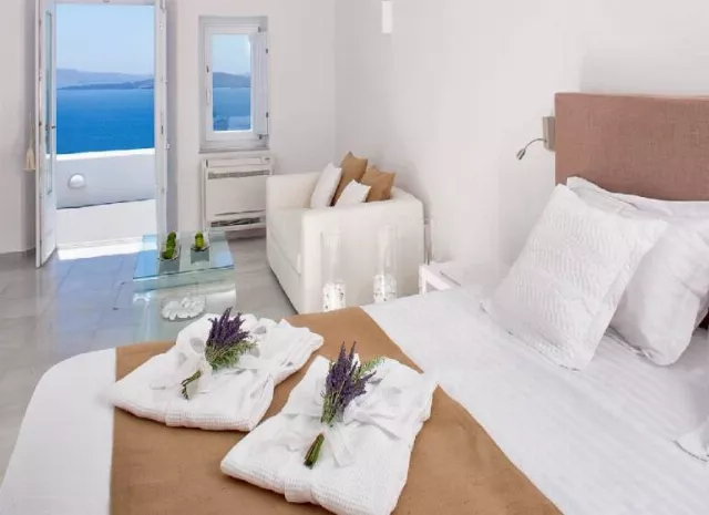 Canaves Oia Hotel