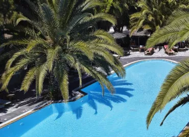 Meltemi Village, Grecia / Santorini / Perissa - Perivolos