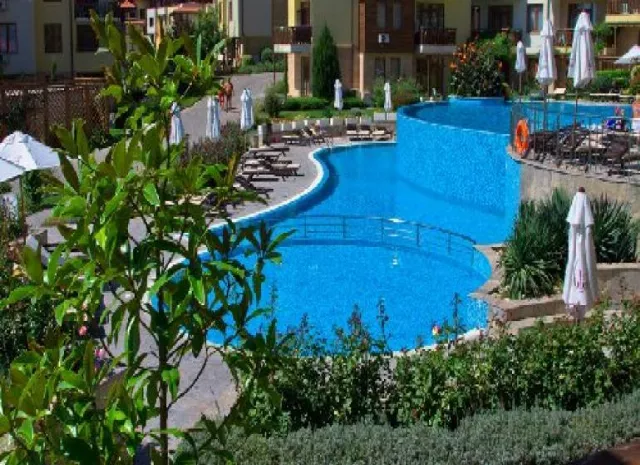 Hotel Garden Of Eden