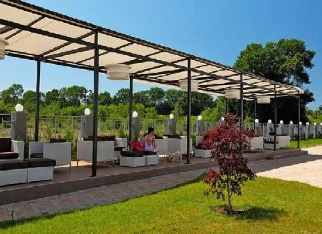 Emberly Holiday Village