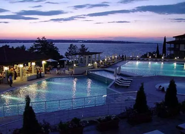 Hoel Complex Santa Marina