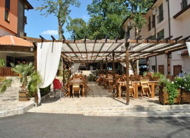 Hotel Arkutino Family Resort