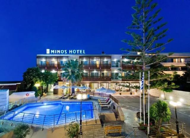 Hotel Minos