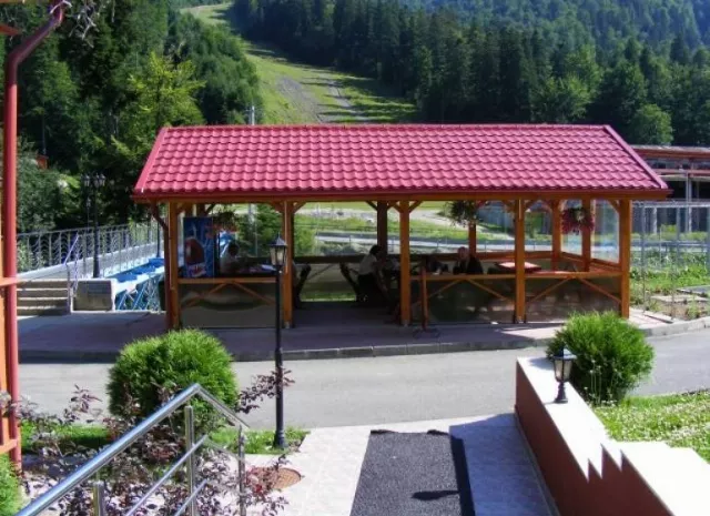 Hotel Azuga Ski And Bike Resort