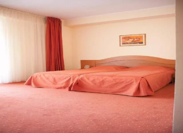 Hotel Azuga Ski And Bike Resort