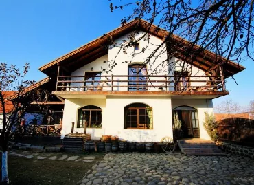 Casa Mosului, Romania / Cartisoara