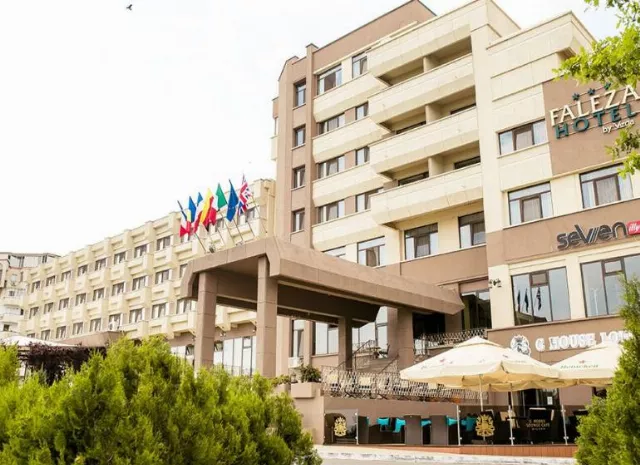 Hotel Faleza By Vega