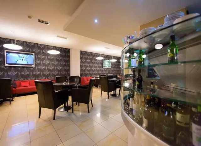 Hotel Ramada City Center