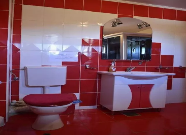 Hotel Pensiunea Lacramioara