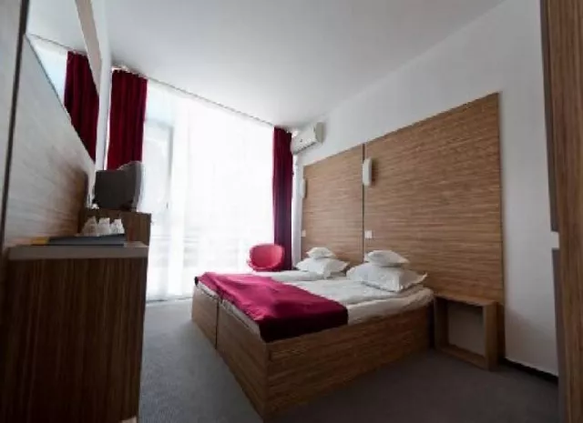Hotel Opal