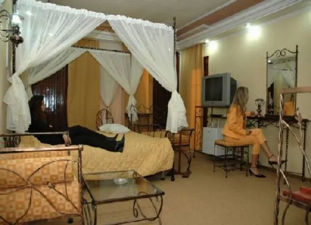 Hotel Comfort Suites