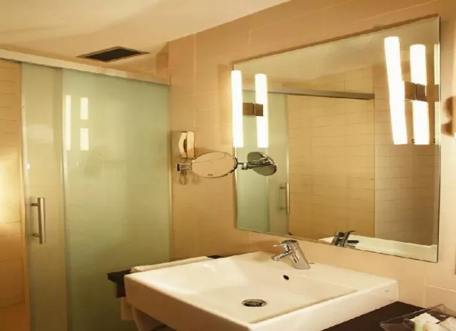 Hotel Golden Tulip