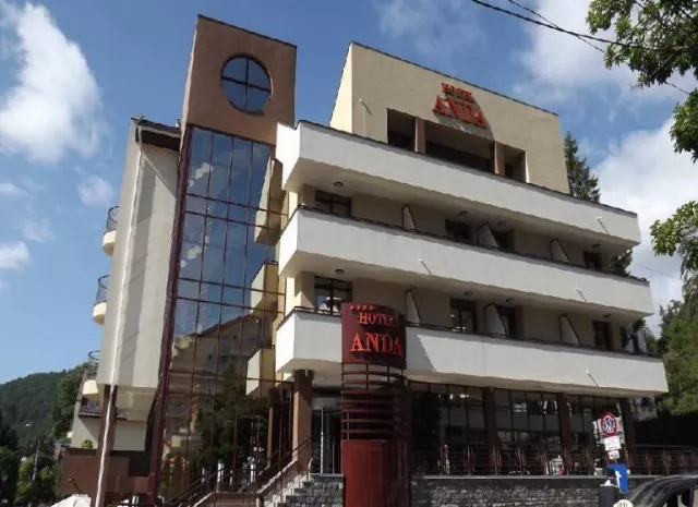 Hotel Anda