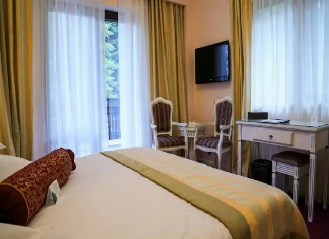 Hotel Foisorul Cu Flori