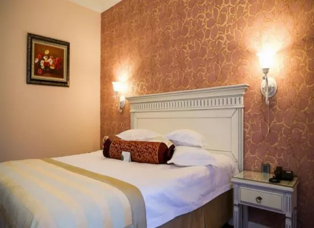 Hotel Foisorul Cu Flori