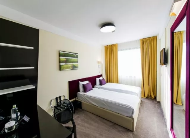 Hotel Business
