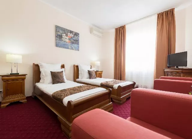 Hotel Athos Rmt