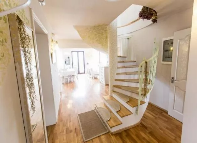 Casa Din Bran Villas