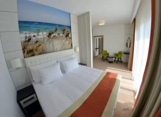 Hotel Mera Brise