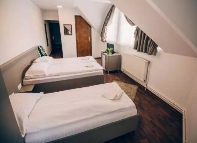 Hotel Areo