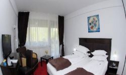 Hotel Cumpatu, Romania / Sinaia