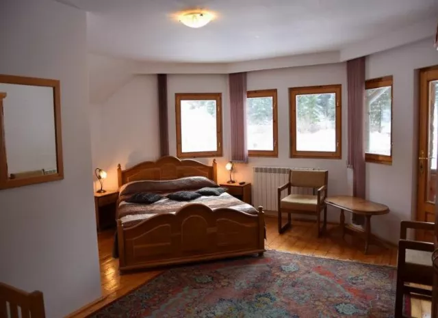 Pensiunea Casa Elvira