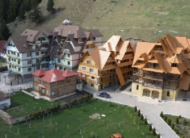 Hotel Dorna Arini