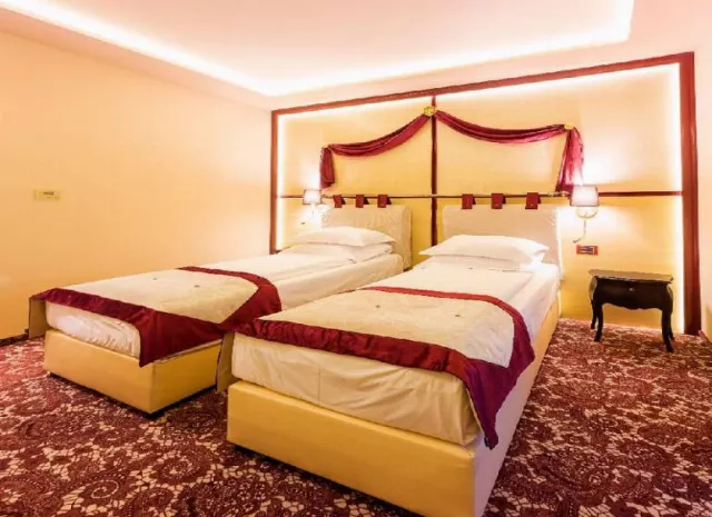 Hotel Cardinal - Domeniile Martinutzi